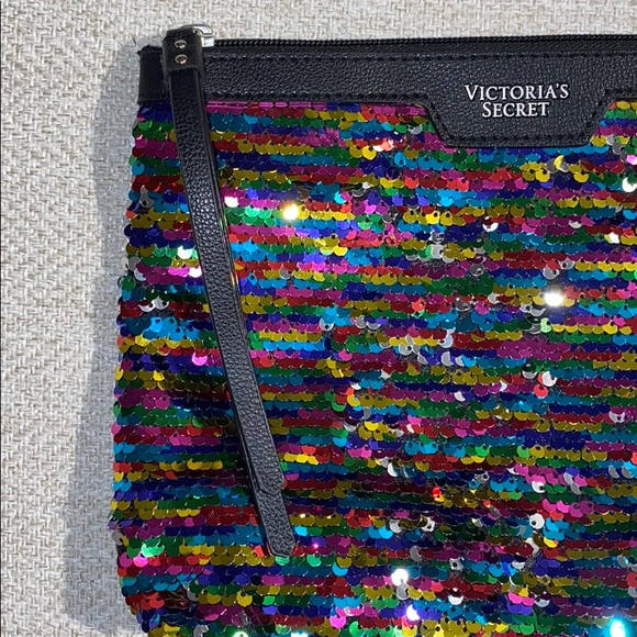 Victoria’s Secret Rainbow Sequin Makeup Bag Clutch - Picture 3 of 9